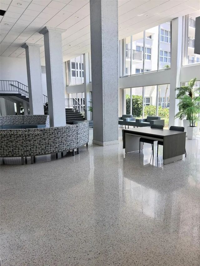 3 of 30 - 405 N Ocean Boulevard #1815, Pompano Beach, FL