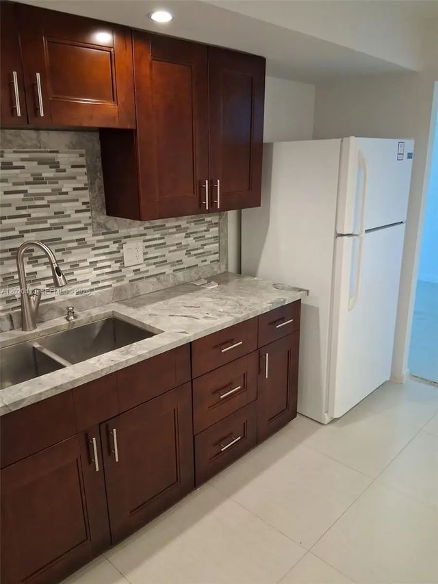 5 of 30 - 405 N Ocean Boulevard #1815, Pompano Beach, FL