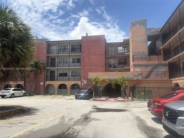 6620 W 2nd Court #403, Hialeah