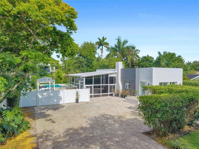 11144 Ne 8th Court, Biscayne Park