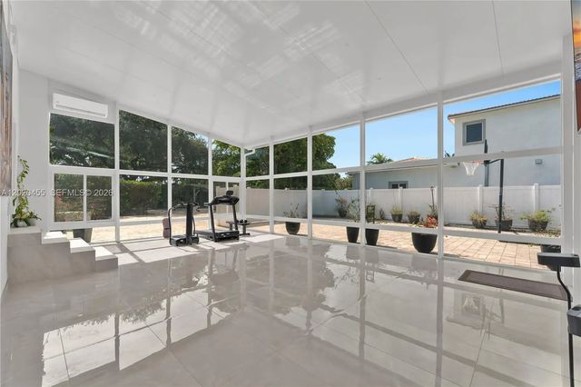 4 of 45 - 11144 Ne 8th Court, Biscayne Park, FL