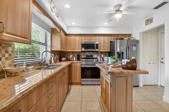 5 of 22 - 4735 Quailwood Way #a, Boynton Beach, FL