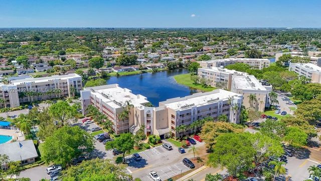 4 of 46 - 10208 Nw 24th Place #203, Sunrise, FL