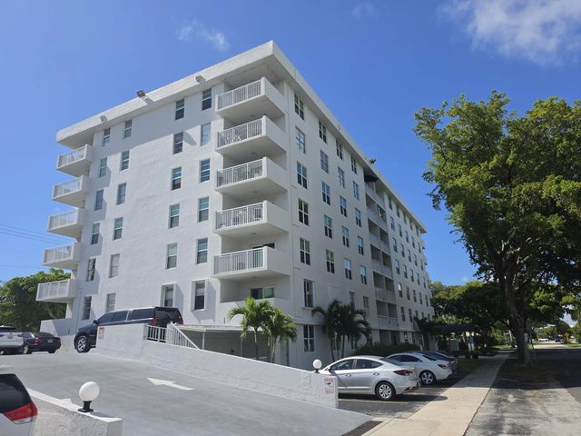 6000 Ne 22nd Way #3g, Fort Lauderdale