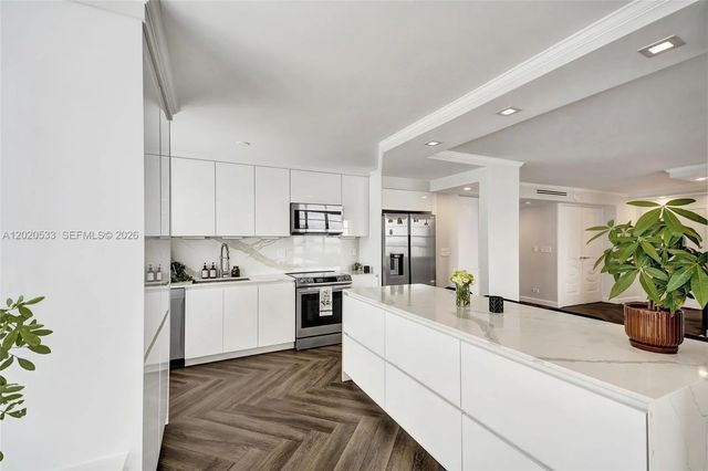 3 of 52 - 230 174th Street #2112, Sunny Isles Beach, FL