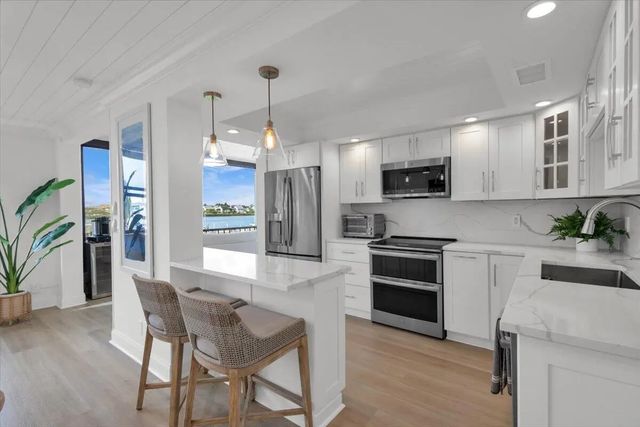 2 of 31 - 1648 Jupiter Cove Drive #210, Jupiter, FL