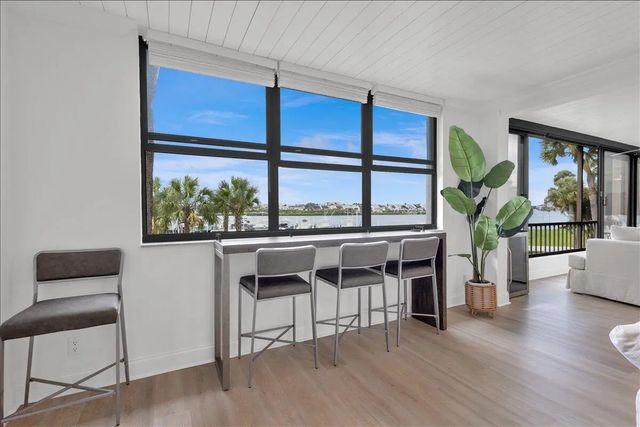 4 of 31 - 1648 Jupiter Cove Drive #210, Jupiter, FL