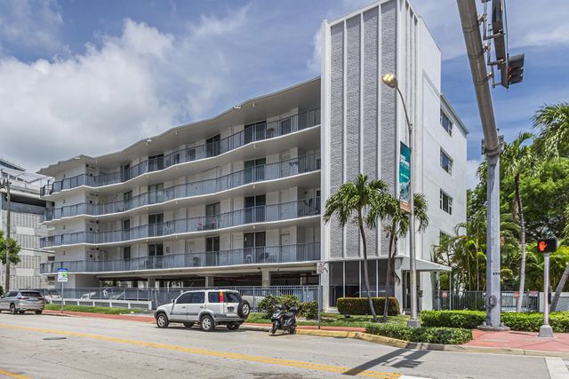 2 of 30 - 1100 Alton Road #2f, Miami Beach, FL
