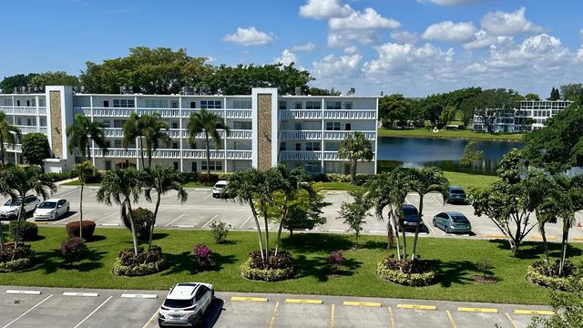 1044 Cambridge C, Deerfield Beach
