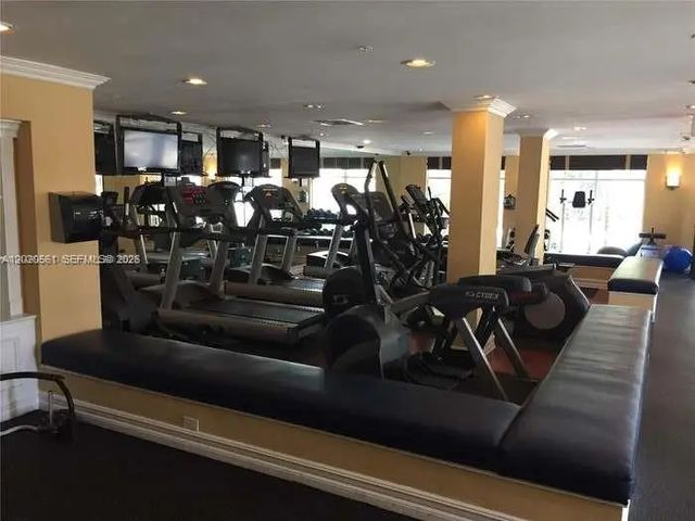 5 of 18 - 1919 Van Buren #619a, Hollywood, FL
