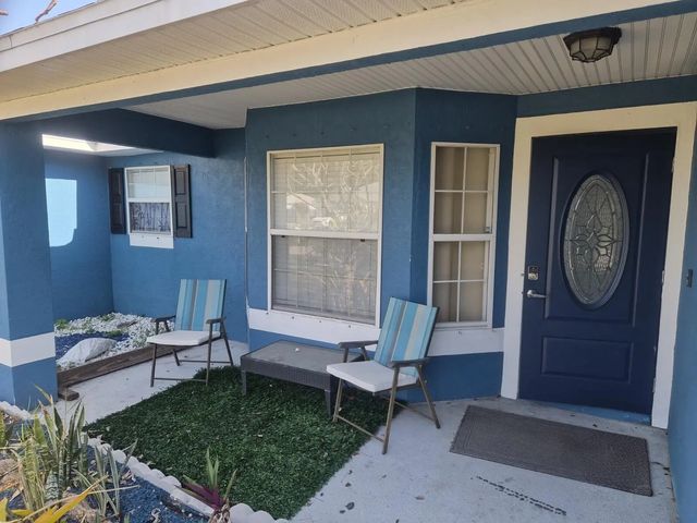2 of 16 - 701 Sw Sarazen Avenue, Port St. Lucie, FL