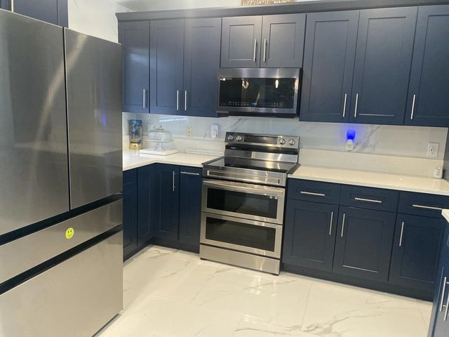 5 of 16 - 701 Sw Sarazen Avenue, Port St. Lucie, FL