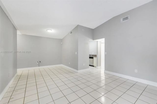 3 of 24 - 8423 Sw 209th Street, Cutler Bay, FL