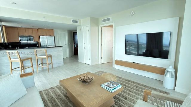 5 of 67 - 505 N Fort Lauderdale Beach Boulevard #2201, Fort Lauderdale, FL