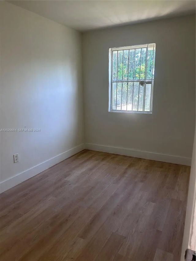 3 of 7 - 1820 Nw 73rd Street, Miami, FL