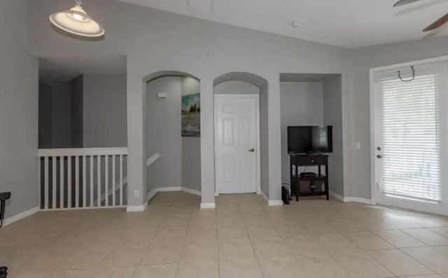 5 of 12 - 3019 Laurel Ridge Circle, Riviera Beach, FL