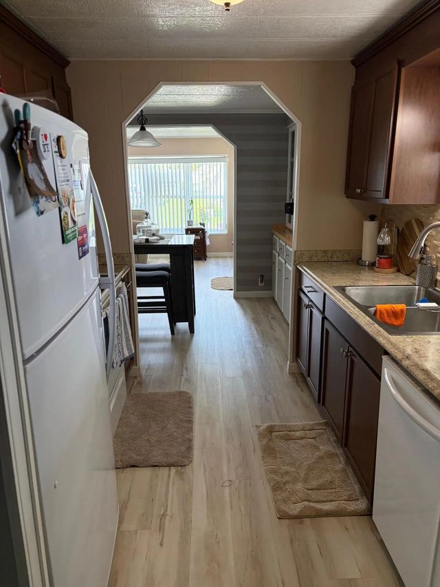 4 of 13 - 20 Flores Del Way, Fort Pierce, FL