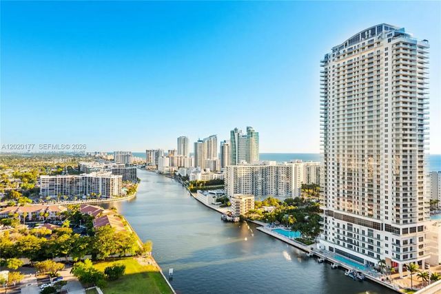 5 of 30 - 2602 E Hallandale Beach Boulevard #r2604, Hallandale Beach, FL