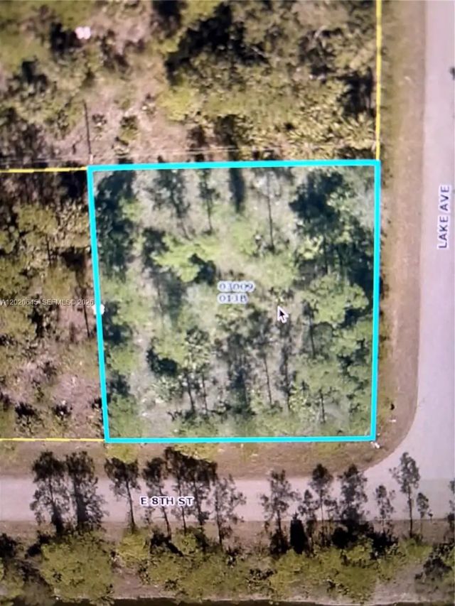 807 8th Street E, Lehigh Acres
