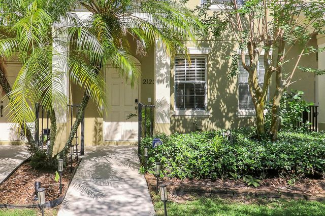 2 of 38 - 2122 Se Grand Drive, Port St. Lucie, FL