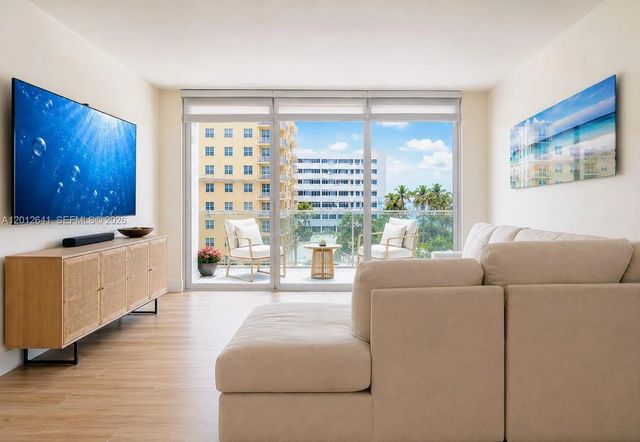 5 of 76 - 2030 S Ocean Drive #309, Hallandale Beach, FL