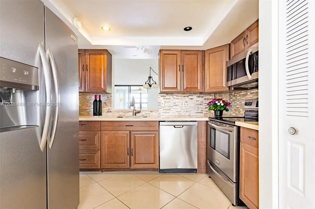 2 of 33 - 7350 Nw 18th Street #206, Margate, FL