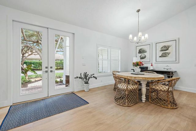 4 of 30 - 9927 Se Canary Palm Way, Jupiter, FL