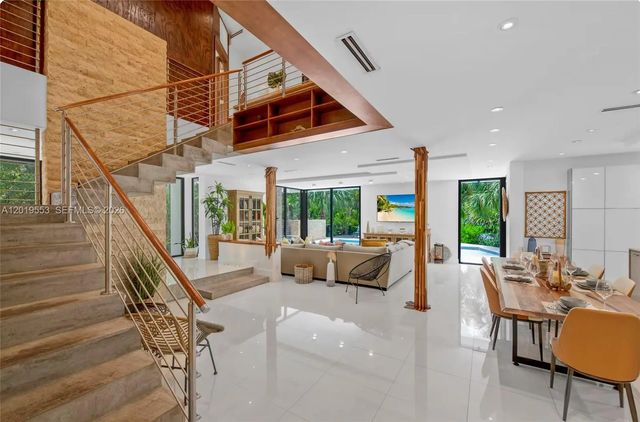 5 of 73 - 994-990 Ne 78th, Miami, FL