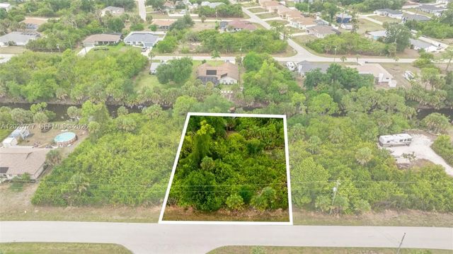 4 of 20 - 7061 W Sea Mist Drive, Port Charlotte, FL