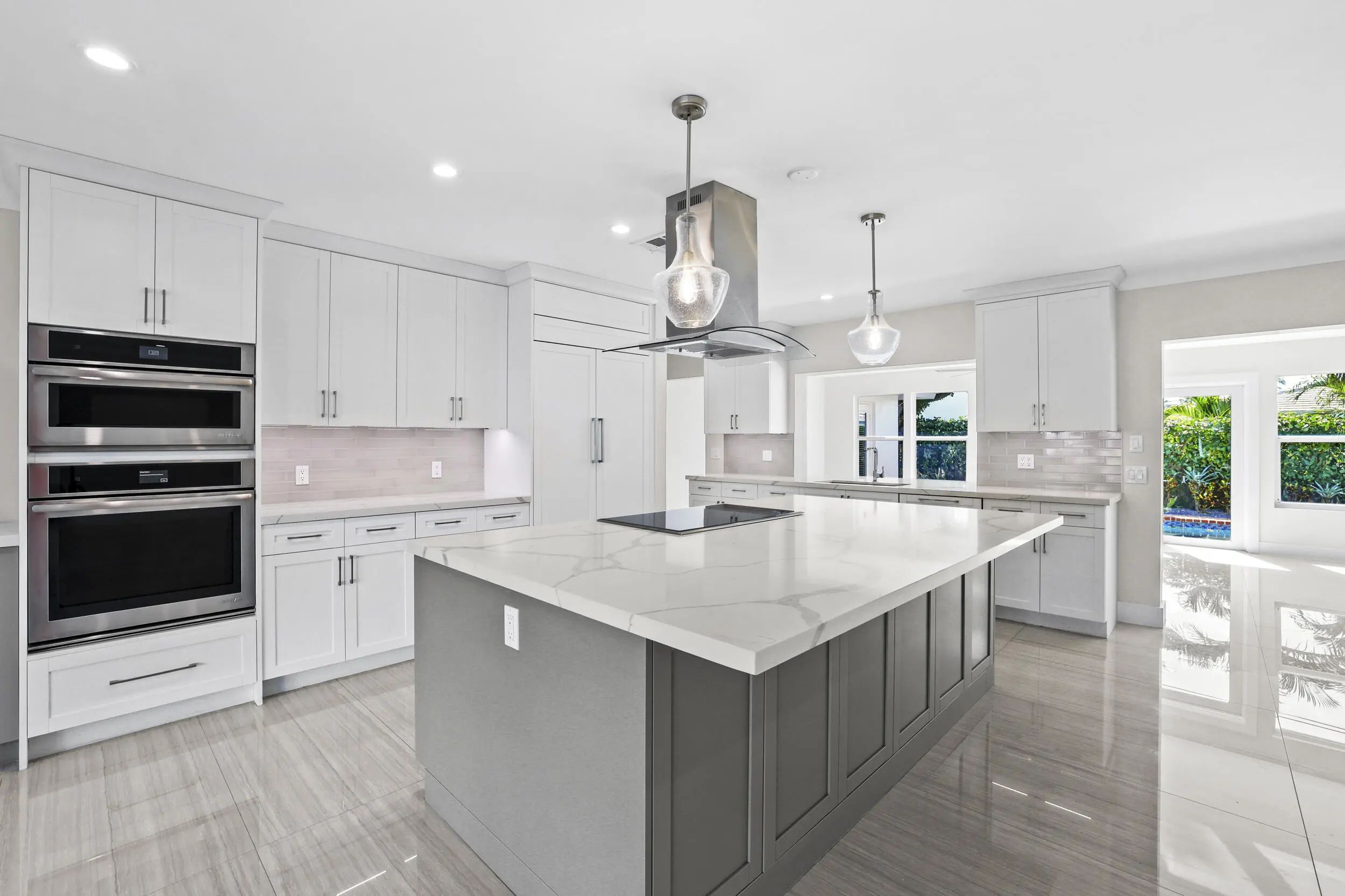 4240 Ne 22nd Terrace, Lighthouse Point