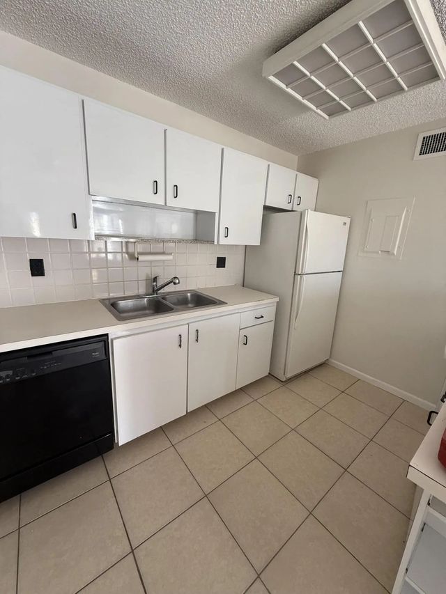 2 of 12 - 633 Executive Center Drive #l202, West Palm Beach, FL