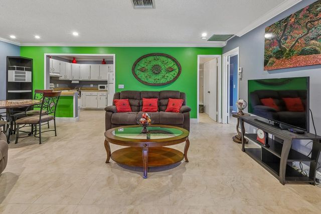 5 of 21 - 5773 La Paseos Drive #d-2, Greenacres, FL