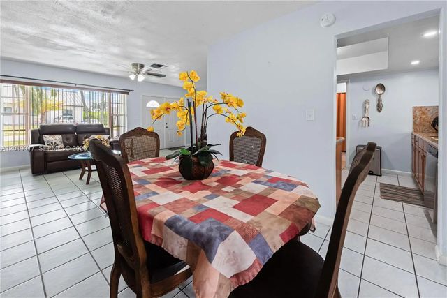 4 of 29 - 731 Nw 17th Street, Homestead, FL