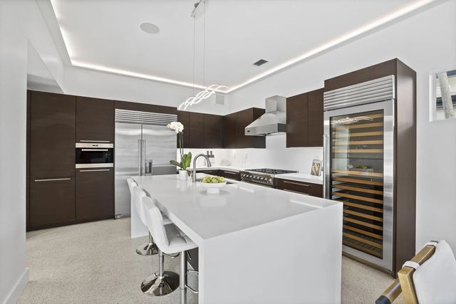 3 of 78 - 1321 Tangelo Isle, Fort Lauderdale, FL
