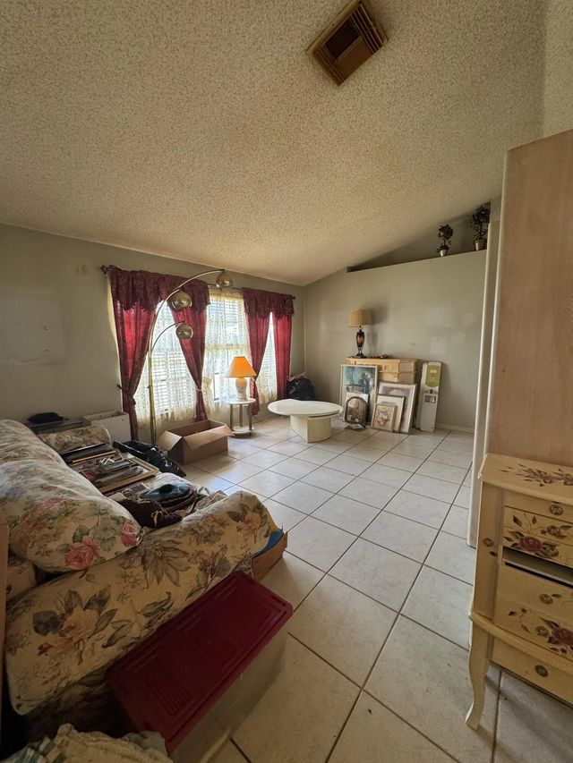 2 of 9 - 1962 Sw Capeador Street, Port St. Lucie, FL