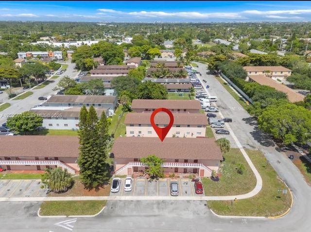 7481 Sw 10th Court #202c, North Lauderdale