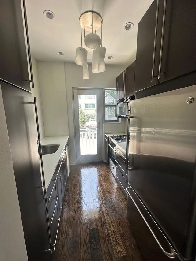 3 of 6 - 1840 James Avenue #18, Miami Beach, FL