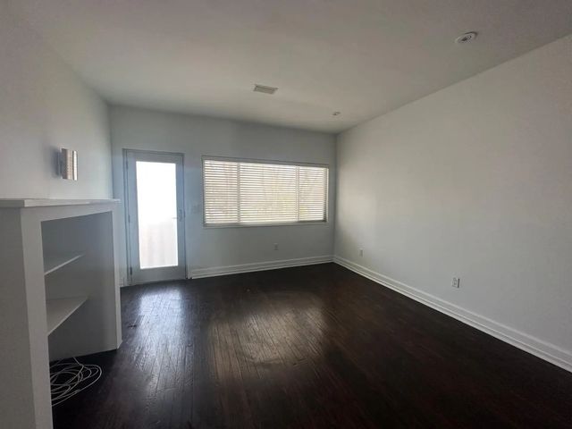 4 of 6 - 1840 James Avenue #18, Miami Beach, FL