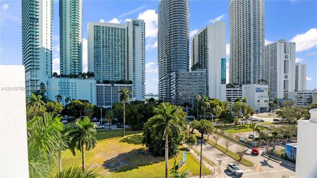 2 of 18 - 275 Ne 18th Street #1606, Miami, FL