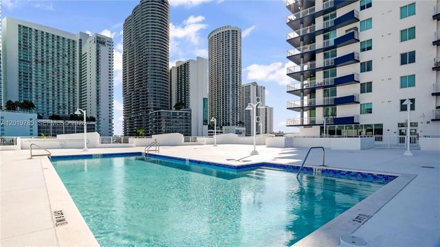 3 of 18 - 275 Ne 18th Street #1606, Miami, FL