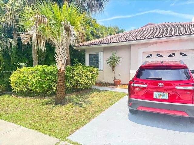 2 of 15 - 131 Sw 178th Way, Pembroke Pines, FL