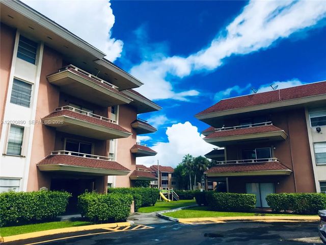 17600 Nw 68th Avenue #b3006, Hialeah
