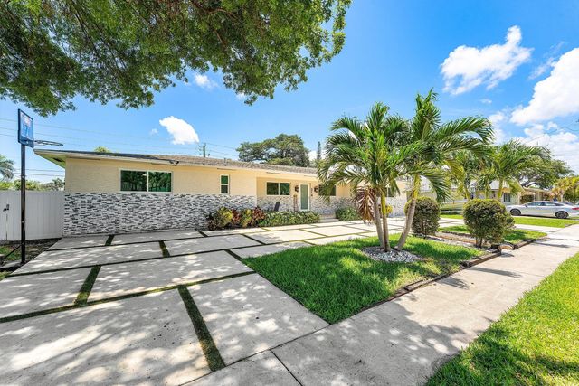 2 of 40 - 214 Se 5th Street, Dania Beach, FL