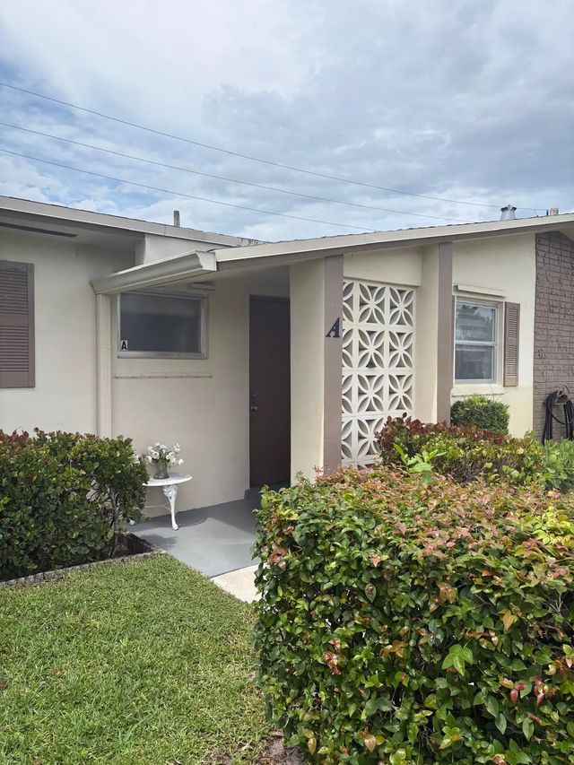 2 of 20 - 2522 Emory Drive E #a, West Palm Beach, FL