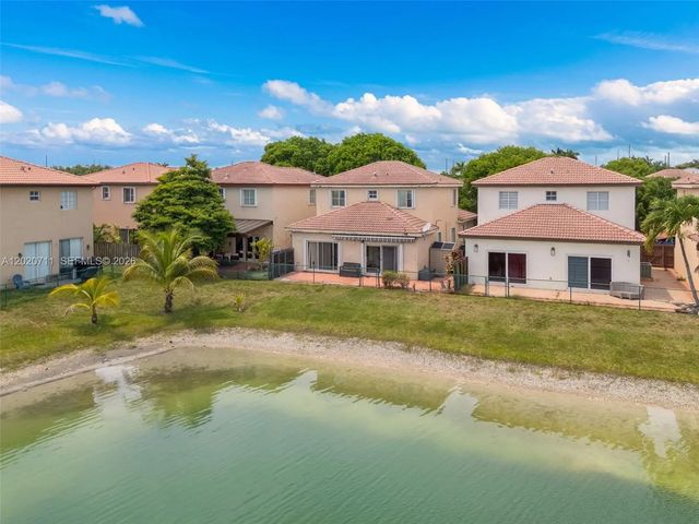 11318 Nw 44th Terrace, Doral