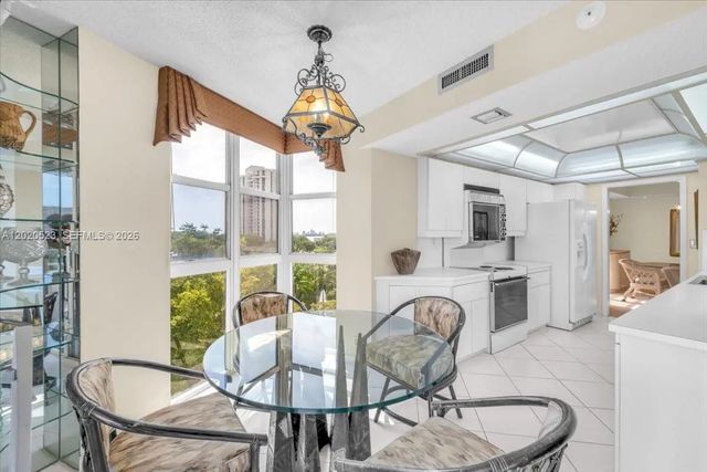 3 of 64 - 1000 Quayside Terrace #701, Miami, FL