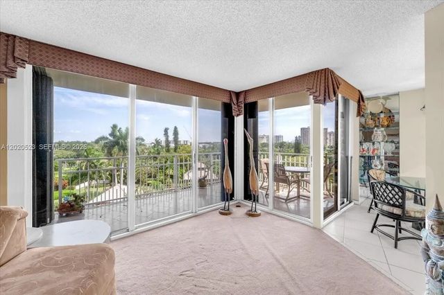 5 of 64 - 1000 Quayside Terrace #701, Miami, FL