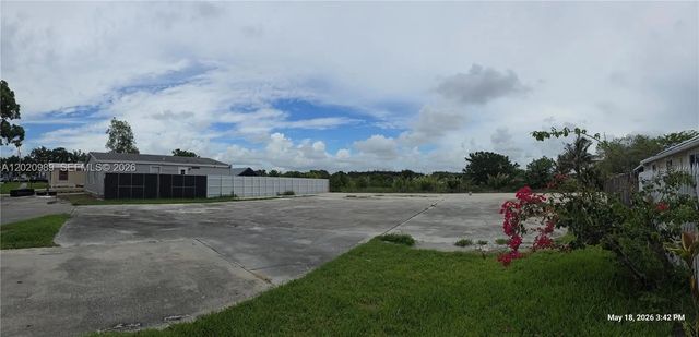 4 of 10 - 21740 Nw 1st Street, Pembroke Pines, FL
