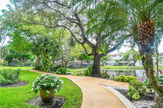 4 of 69 - 5100 Nw 35th Street #107, Lauderdale Lakes, FL