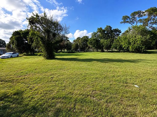2 of 2 - 0 N 20th Street, Fort Pierce, FL